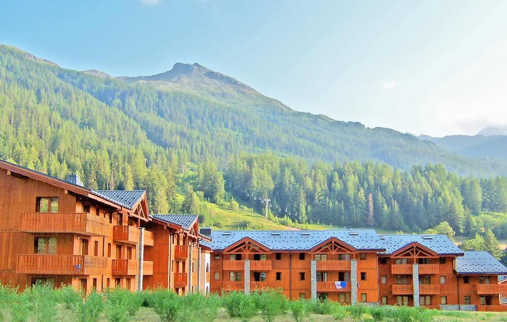 Residence Les Balcons De Val Cenis Le Haut Lanslevillard Exterior photo