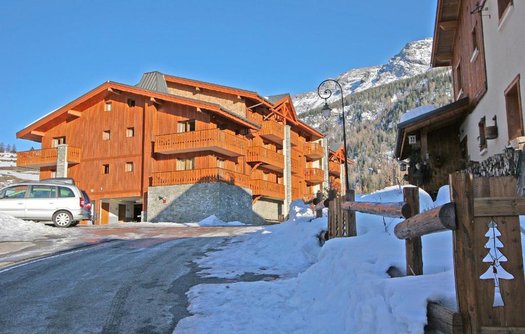 Residence Les Balcons De Val Cenis Le Haut Lanslevillard Exterior photo